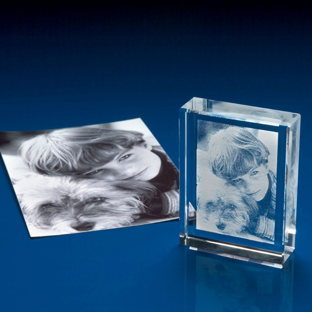 3D photo crystal, crystal 3D glass picture, crystal photo frame, 3D Image in glass, crystal photo engraving, crystal etched photos